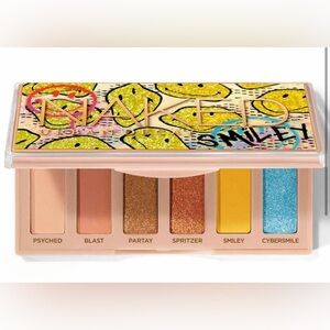 Urban Decay Naked Smiley Eyeshadow Palette